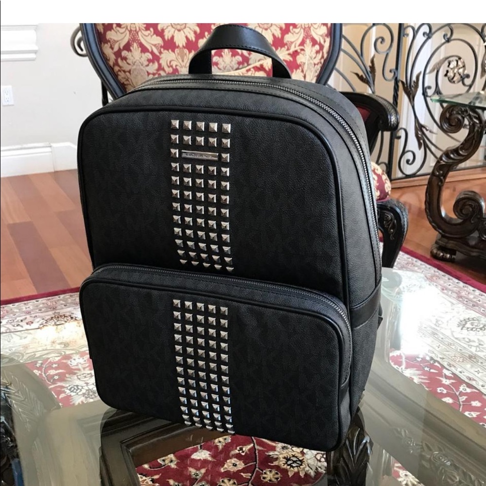Nwt Michael Kors studded men’s signature backpack - Picture 8 of 8